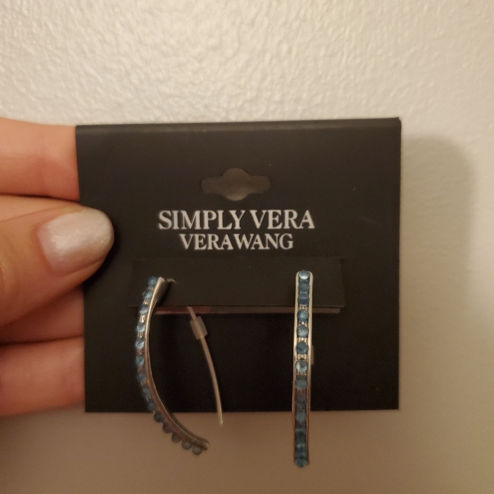 Simply Vera (Vera Wang) - Earrings